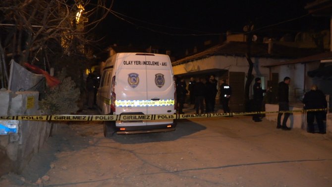Evde Yüzünde Darp, Vücudunda İzmarit İzleri Olan Bebek Cesedi Bulundu