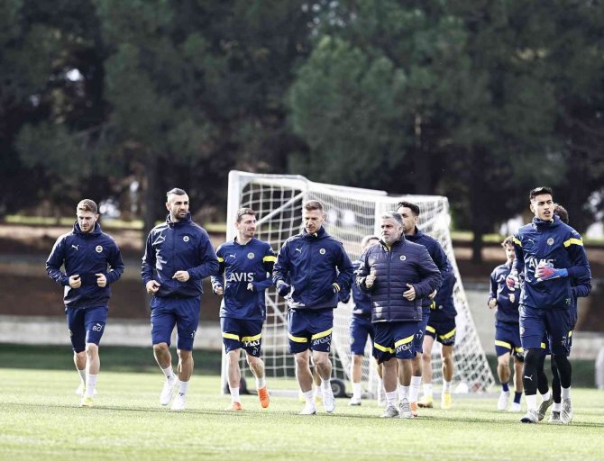 Fenerbahçe, Kasımpaşa Maçı Hazırlıklarını Sürdürdü