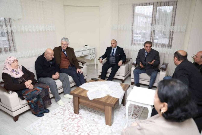 Doğal Gaz Patlamasından Sağ Kurtuldular