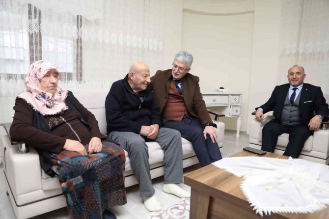 Doğal Gaz Patlamasından Sağ Kurtuldular