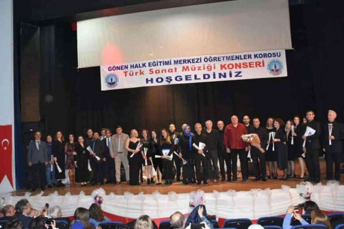 Balıkesir’de Türk Müziği Rüzgârı Esiyor