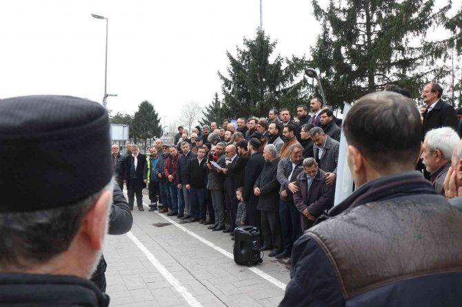 Kur’an-ı Kerim Yakılmasına Sakarya’dan Sert Tepki