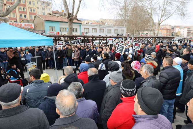 İ̇sveç’te Kuranı Kerimin Yakılması Yahyalı’da Protesto Edildi