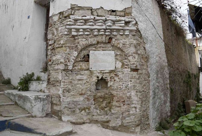 Kuşadası Belediyesi Tarihi Ve Kültürel Mirasına Sahip Çıkıyor