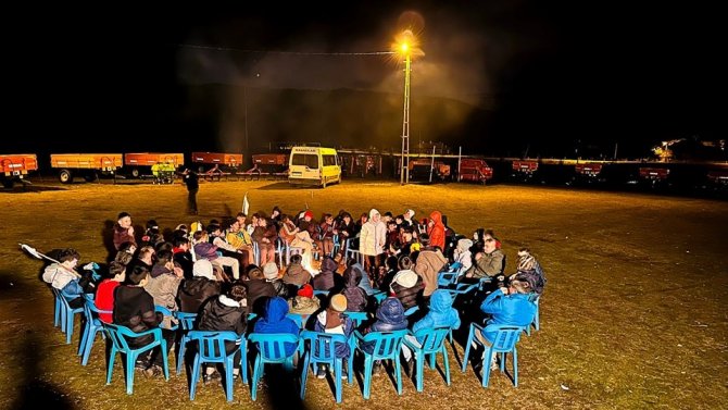 Simavlı Gençler Kiçir Kampında Bir Araya Geldi