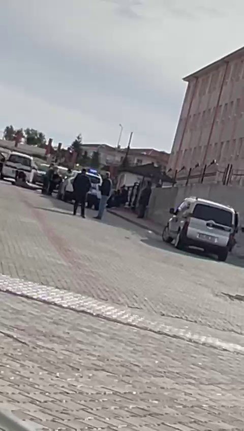 Fırat Yılmaz Çakıroğlu Davasında Müebbet Hapis Cezası Aldı, Adliyeden Kaçarken Böyle Yakalandı