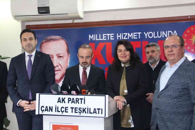 Ak Partili Turan: “Hiçbir Konuda Ortak Yaklaşımı Olmayan Bir Ekibin Bu Millete Hiçbir Faydası Olmaz”
