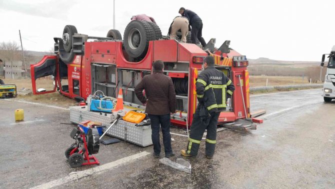 Aksaray’da Kazaya Yardıma Giden İtfaiyeciler Ölümden Döndü