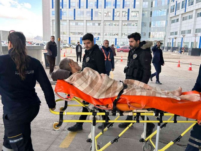 Polisten Kaçarken Balkondan Atlayan Zehir Taciri, Tedavisinin Ardından Cezaevine Gönderildi