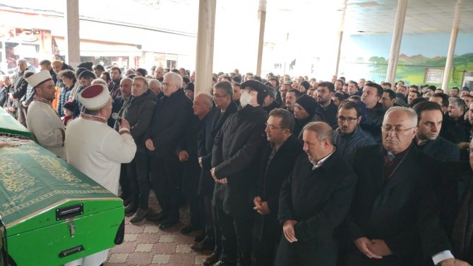 Başkan Yaptırmış’ın Anne Acısı