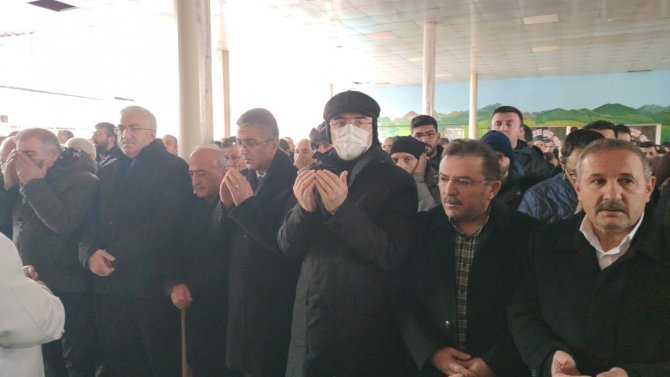 Başkan Yaptırmış’ın Anne Acısı