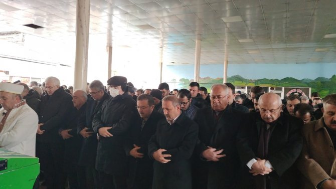 Başkan Yaptırmış’ın Anne Acısı