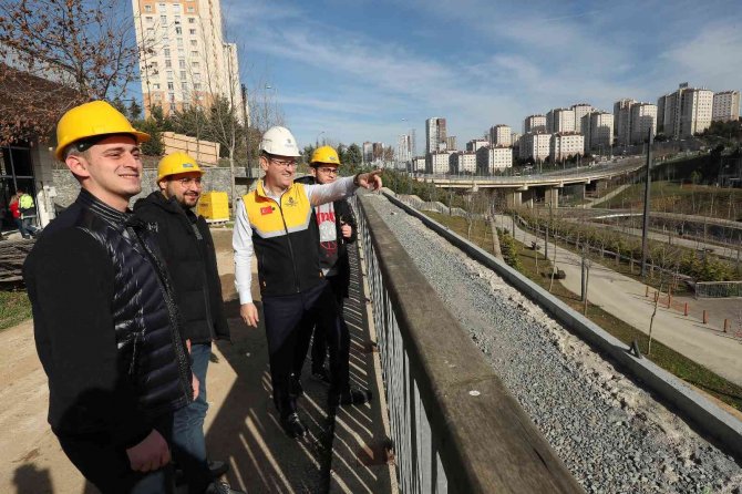 Başakşehir’e Uzay Üssü Gibi Gençlik Merkezi