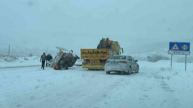 Bingöl’de Kar Kazayı Beraberinde Getirdi