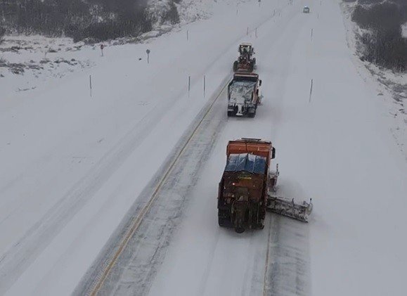 Bingöl’de Karayolları Ekiplerinin Karla Mücadelesi