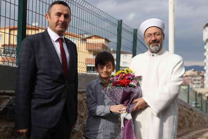 Diyanet İ̇şleri Başkanı Erbaş, Tokat’ta Molla Hüsrev Kur’an Kursu’nu Ziyaret Etti