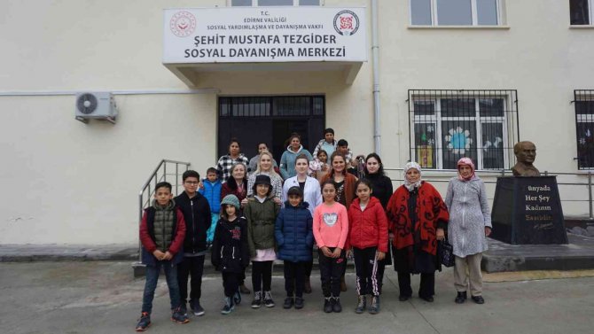 Aile Ve Sosyal Hizmetler Bakanlığı’ndan Kadınlara Çifte Destek