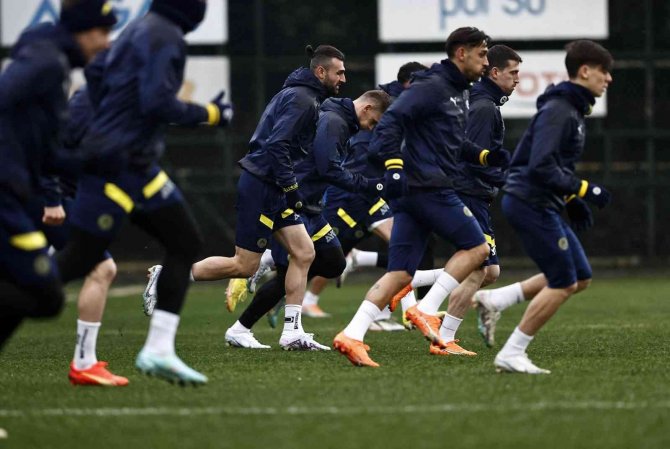 Fenerbahçe, Kasımpaşa Maçı Hazırlıklarını Tamamladı