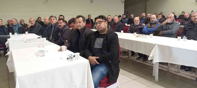 Dört Dönemdir Rakipsiz Başkan