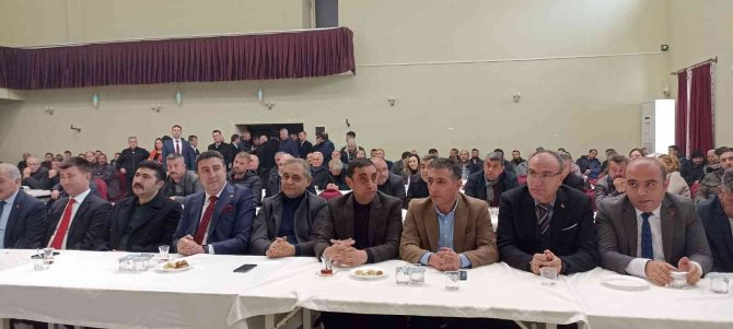 Dört Dönemdir Rakipsiz Başkan