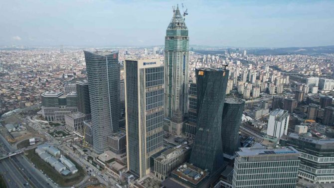 İ̇stanbul Finans Merkezi, Nisan’da Açılıyor