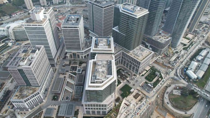 İ̇stanbul Finans Merkezi, Nisan’da Açılıyor