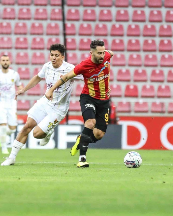 İ̇stanbulspor İle Kayserispor 4. Randevuda