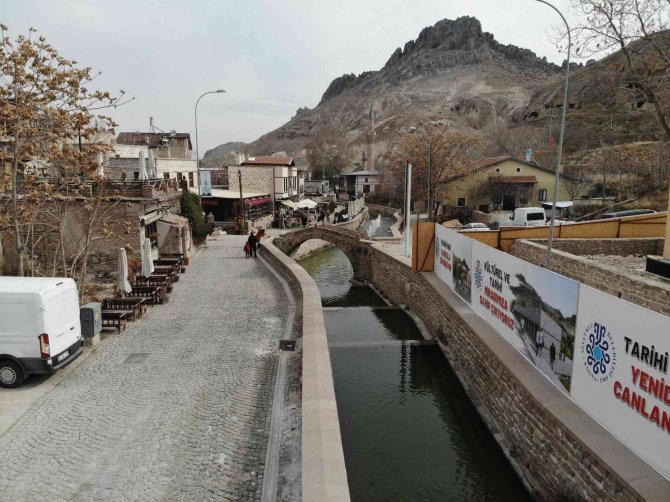 Geçen Yıl Kar Altındaki Tarihi Sille Bu Yıl Kara Hasret