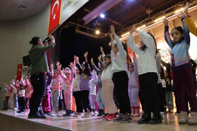 Körfez’de Ara Tatil Şenlik Havasında Geçti