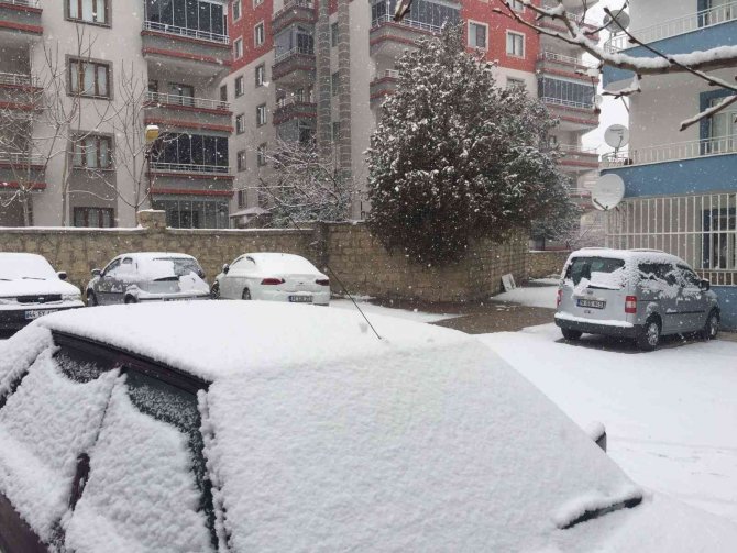 Darende’de Kar Yağışı Etkili Oldu