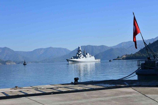 İ̇talyan Deniz Kuvvetlerine Ait Fırkateyn Aksaz’a Liman Ziyareti Gerçekleştirdi