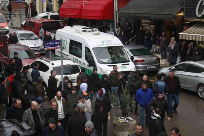 Cinayete Kurban Giden 4 Kişi Son Yolculuklarına Uğurlandı