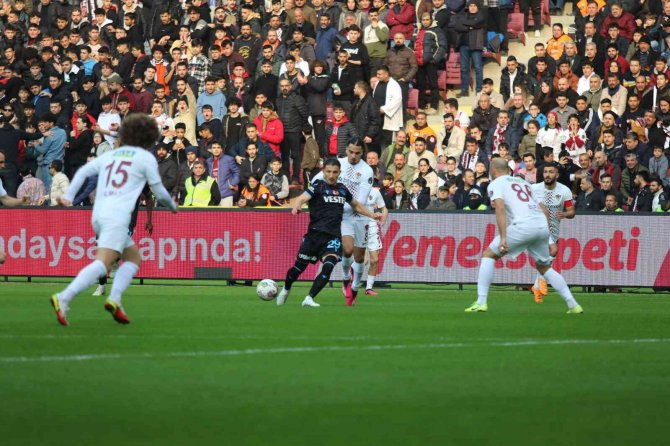 Spor Toto Süper Lig: Hatayspor: 0 - Trabzonspor: 1 (Maç Devam Ediyor)