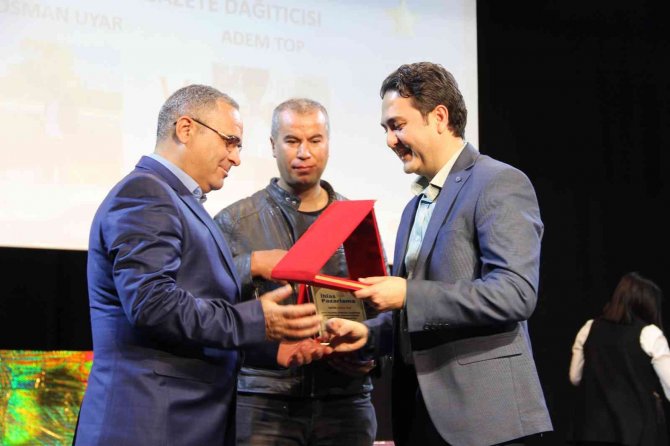 İ̇hlas Pazarlamada, Başarılı Personeller Ödüllendirildi