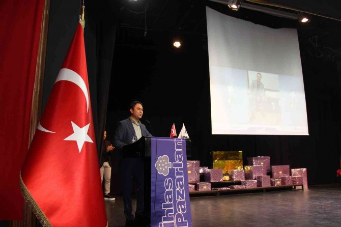 İ̇hlas Pazarlamada, Başarılı Personeller Ödüllendirildi