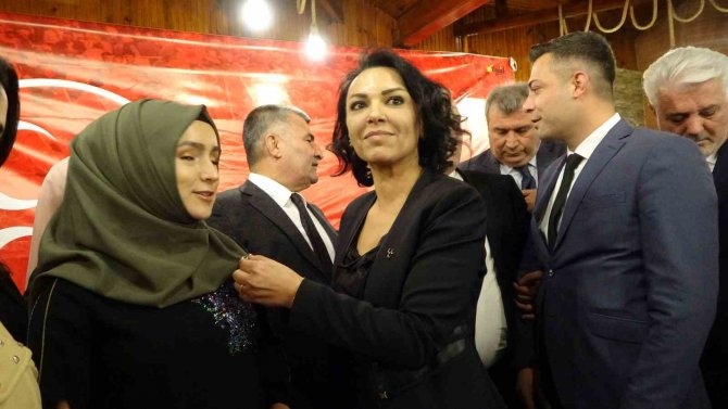 Kozan’da Mhp’ye 850 Kişi Katıldı