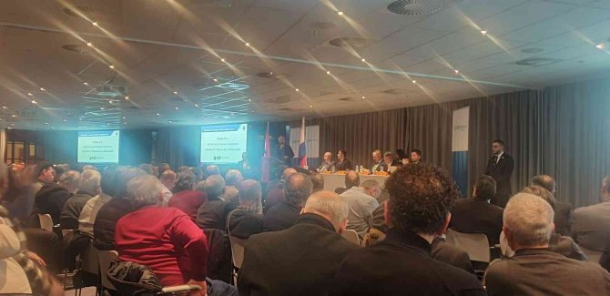 Cumhurbaşkanı Erdoğan: "Tevrat’a Karşı Koruma Kararı Alanlar Kur’an’a Karşı Terbiyesizliklerini Ortaya Koyuyorlar"