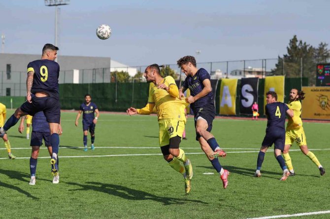 Bal: Aliağaspor Fk 1  1 Alaçatıspor