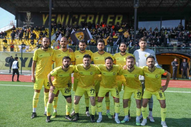 Bal: Aliağaspor Fk 1  1 Alaçatıspor