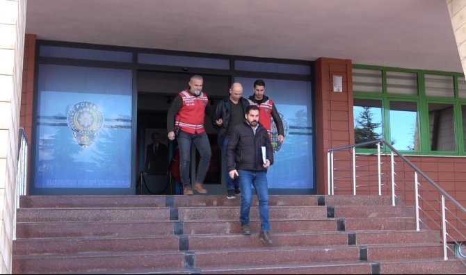 Isparta’da Site Yöneticisini Öldürdüğü İddiasıyla Gözaltına Alınan Şüpheli Tutuklandı