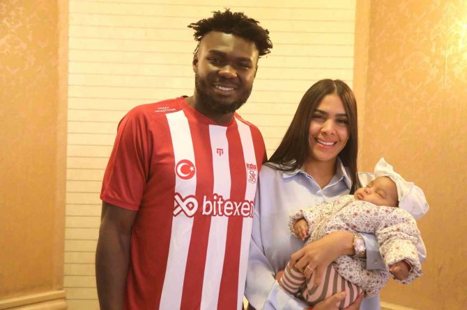 Sivasspor, Jordy Caicedo’yu Kadrosuna Kattı