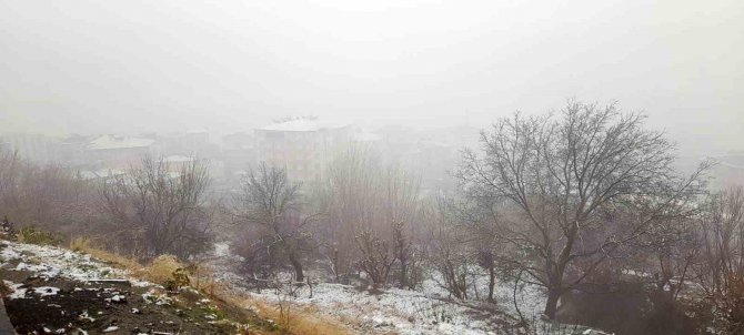 Kulp’ta Yılın İlk Karı Yağdı