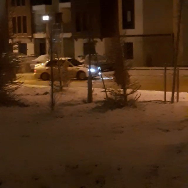Park Etmeden Önce Drift Yaptı, O Anlar Kameraya Yansıdı