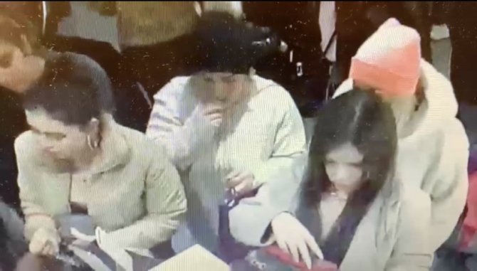 Beşiktaşta Yankesici Kadınlar Suçüstü Yakalandı: Hırsızlık Anları Kamerada