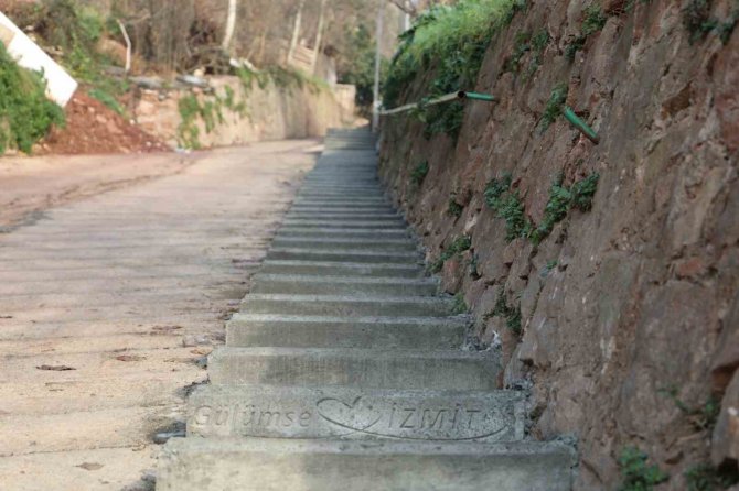 Serdar Mahallesi’ne İki Yeni Merdiven