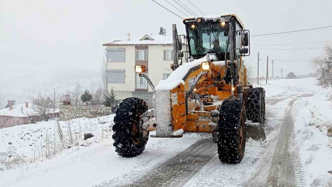 Kahramanmaraş’ta Karla Mücadele