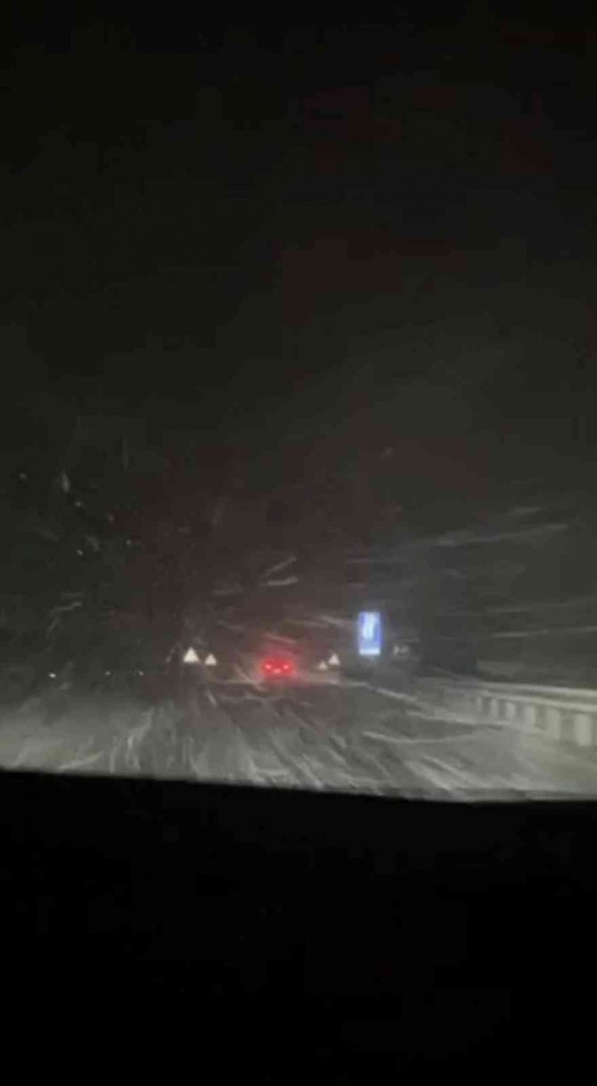 Karabük’te Kar Yağışı Etkili Oluyor