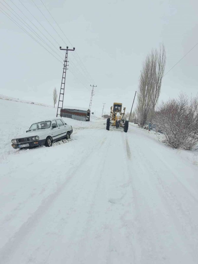 Kayseri’de Kapanan 111 Mahalle Yolu Ulaşıma Açıldı