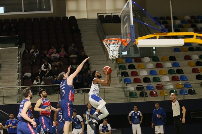 Tbl: Kocaeli Bşb Kağıtspor: 48  Finalspor: 62