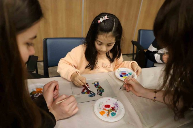 20 Bin Çocuk Sanat Ve Eğlence Atölyelerinde Tatil Keyfi Yaşadı